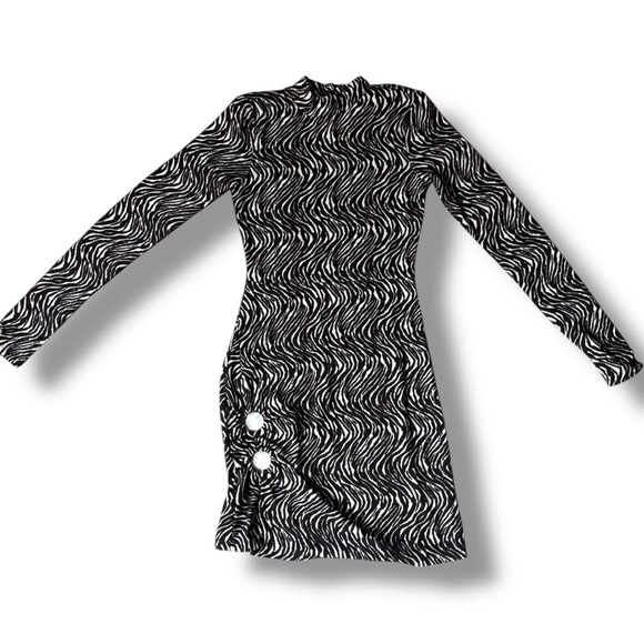 Chic Dark Brown and White Zebra Pattern  Cutout Back and Sides Long Sleeve Dress - Picture 14 of 16